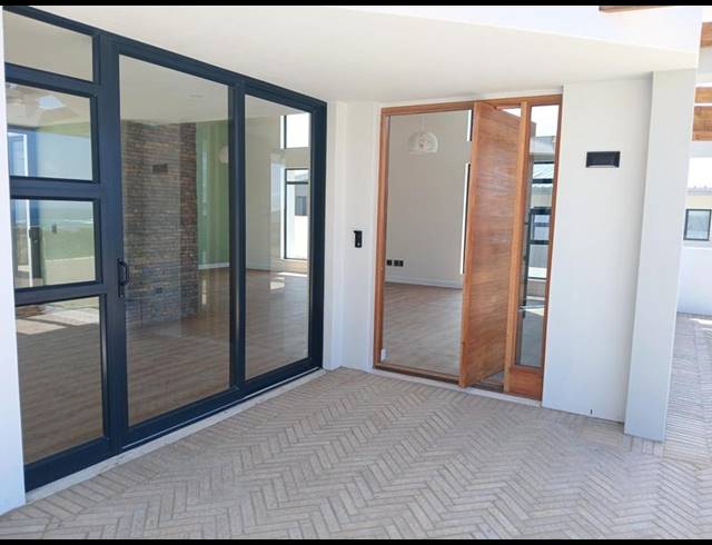 3 BEDROOM HOUSE FOR SALE IN STILBAAI-WES